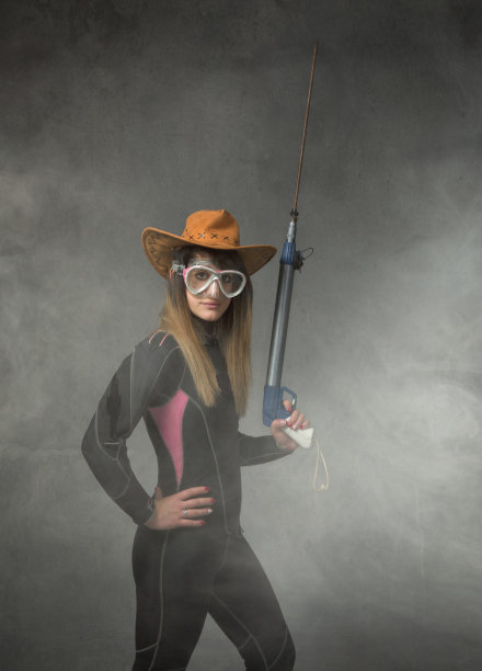 牛郎肖像与捕鱼武器图片下载