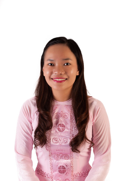 年轻美丽的越南女孩图片下载