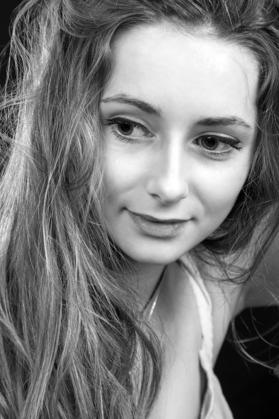 美丽的少女图片下载