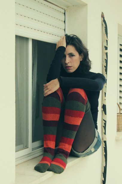 一个美丽的35岁女人的肖像图片下载