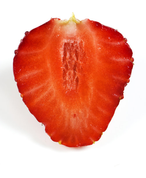 一半的草莓图片下载