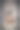 带着旧行李箱准备去度假的女孩图片下载