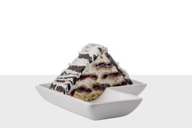 一块有糖衣的蛋糕图片下载