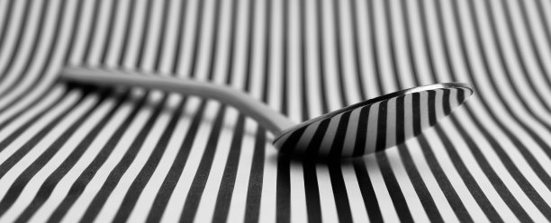 线条和勺子图片下载