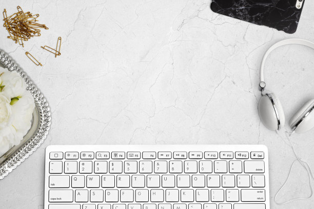 带有键盘的风格场景图片下载