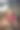 穿着格子衬衫的女机械师在工作。汽车加油站。图片下载