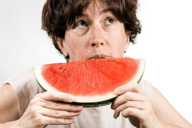 雌性吃瓜图片下载