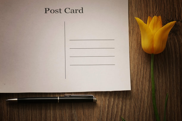 背景为字母树花图片下载