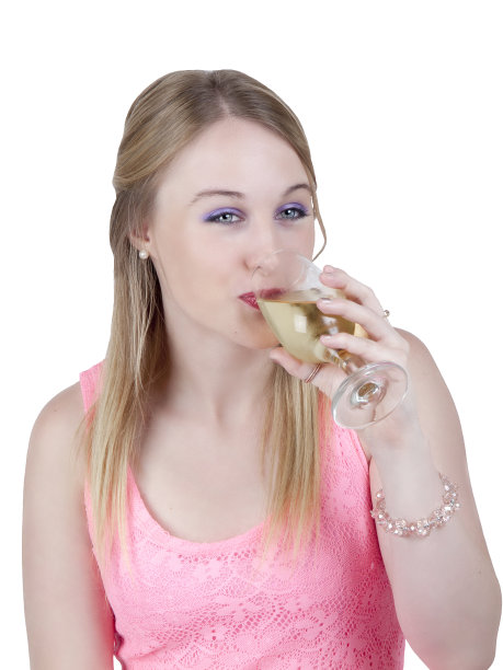 金发美女喝酒图片下载