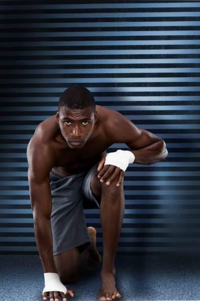 健美肌肉男子的合成图像图片下载