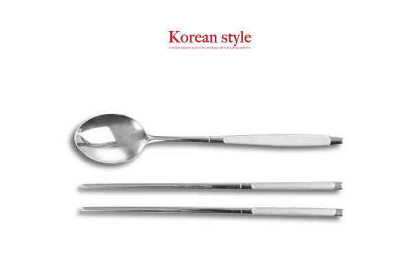 韩式，勺子和筷子图片下载