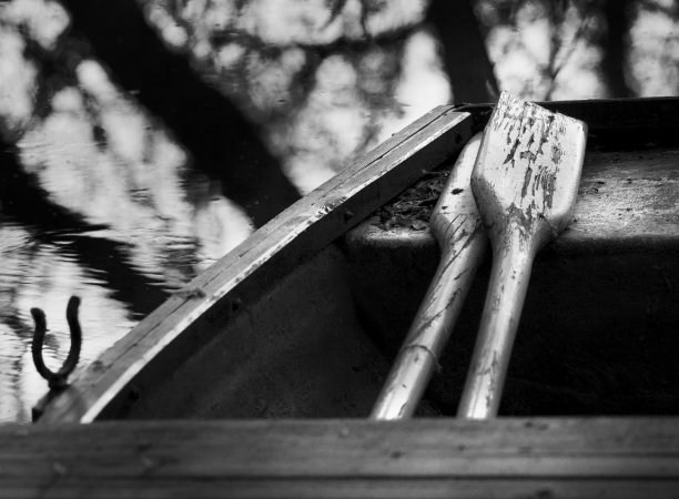 水上木船图片下载