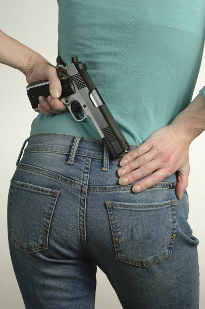 隐藏枪支图片下载