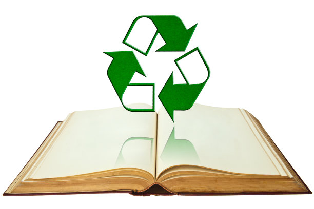 打开旧书与回收符号孤立的白色背景图片下载