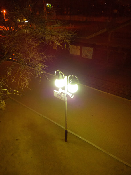 晚上灯。图片下载