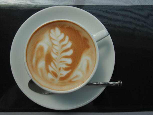 拿铁艺术咖啡图片下载