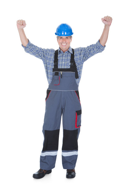 一个兴奋的工人的肖像图片下载