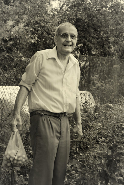 高级人图片下载