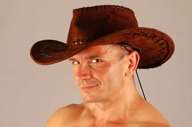 戴牛仔帽的男子图片下载