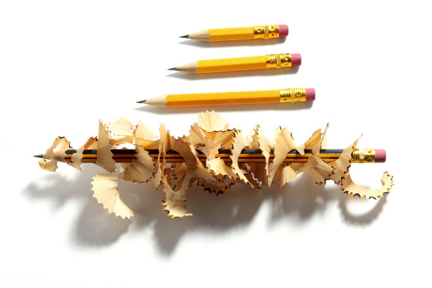 铅笔和刨花图片下载