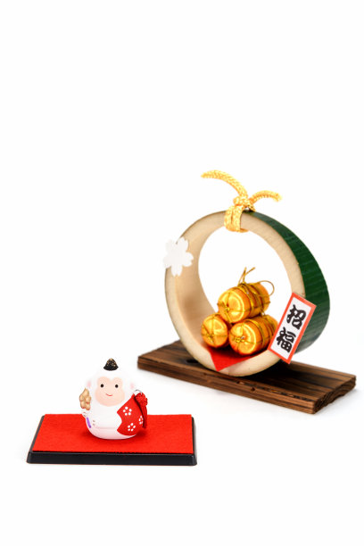 猴子和三金稻草米袋。图片下载