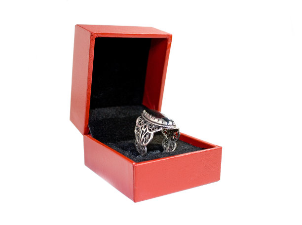 复古戒指图片下载