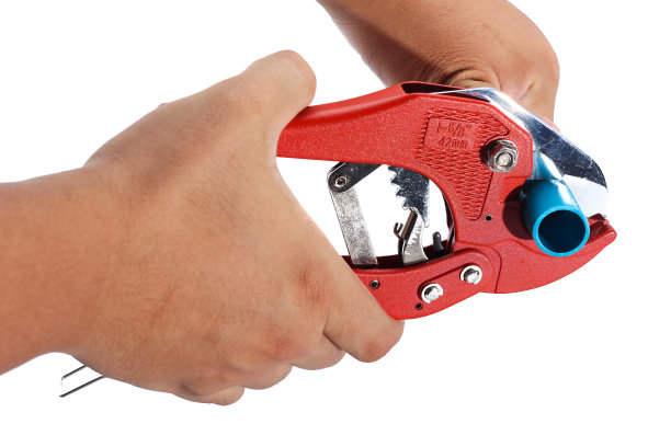 切割管在白色隔离背景上图片下载