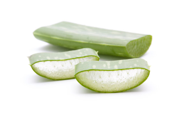 芦荟切片孤立在白色图片下载