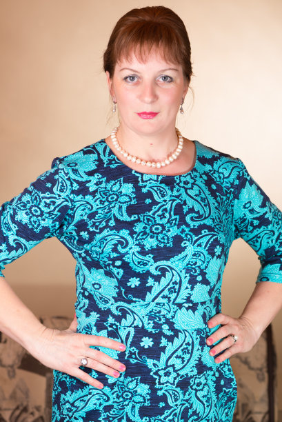 女人腰部的肖像图片下载