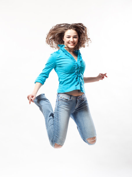 跳来跳去的女人图片下载