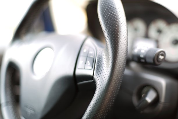 现代汽车的运动皮革方向盘图片下载