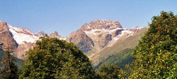 苏拉哈特山图片下载