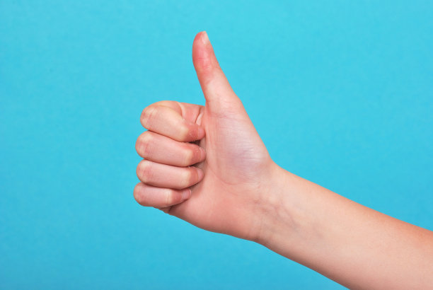 竖起大拇指图片下载