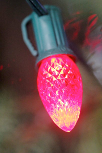 红色的灯泡图片下载