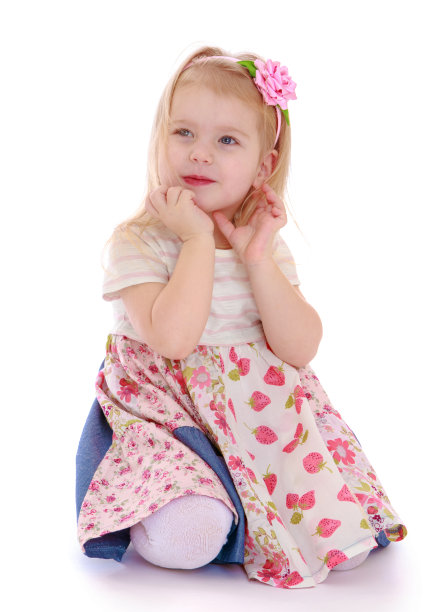 可爱的小女孩图片下载