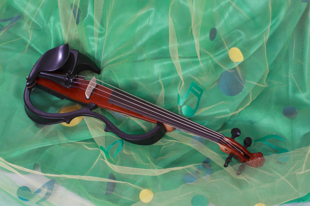 小提琴图片下载
