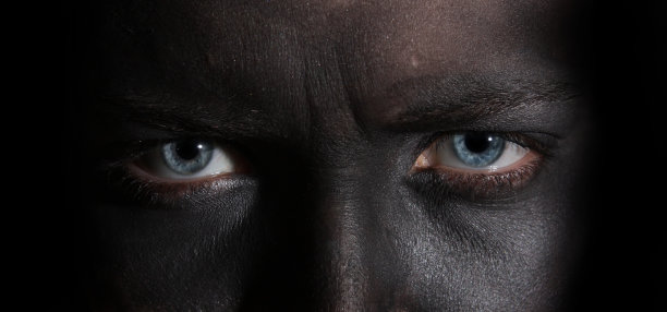 黑色的看起来图片下载