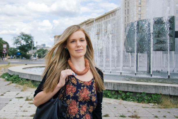 城市职业女性图片下载