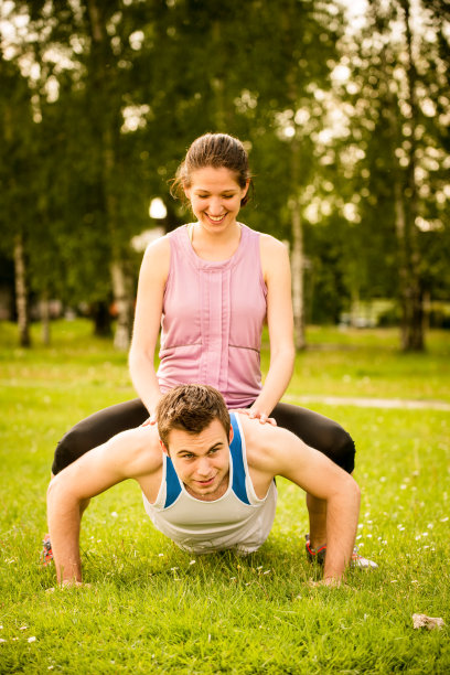 合作-夫妻共同培训图片下载