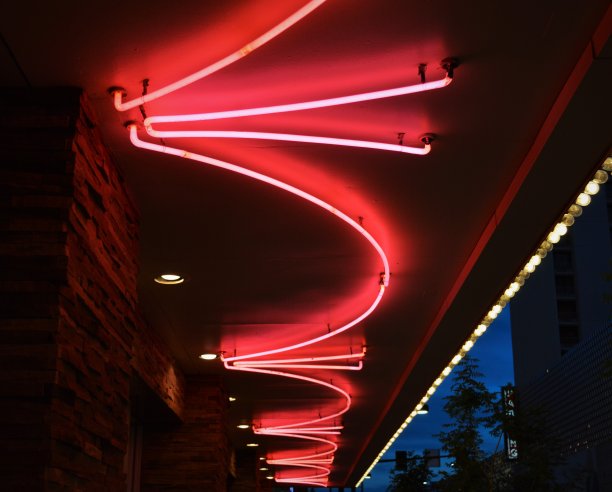 霓虹灯图片下载