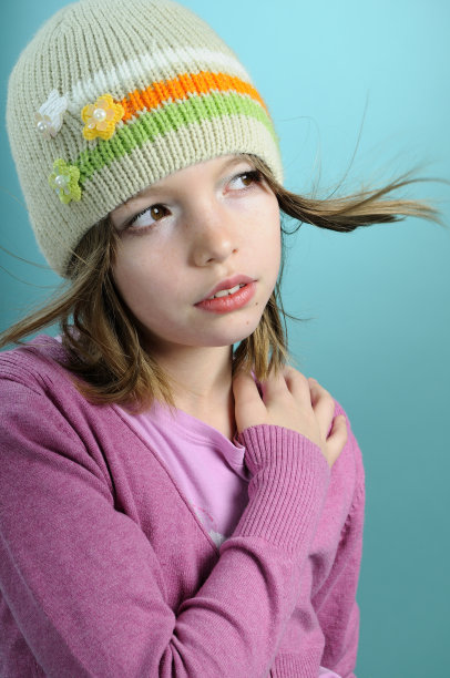 女孩展示春季系列图片下载