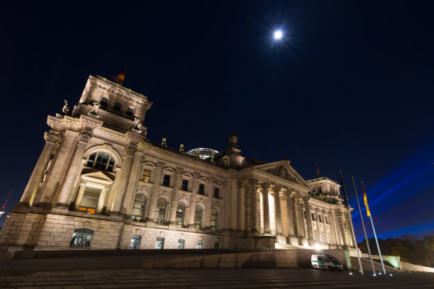 德国国会大厦照明图片下载