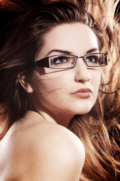 漂亮的女人图片下载