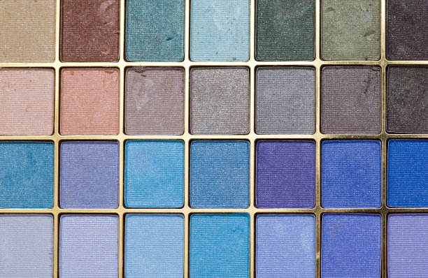 色彩丰富的眼影图片下载