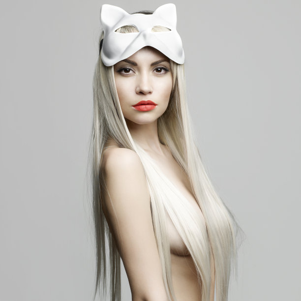 性感的金发猫面具图片下载