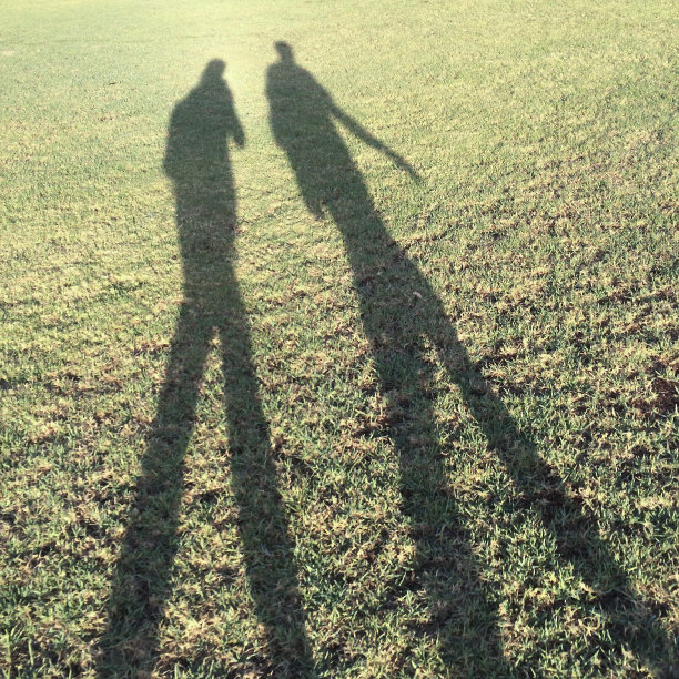 走路去上班图片下载