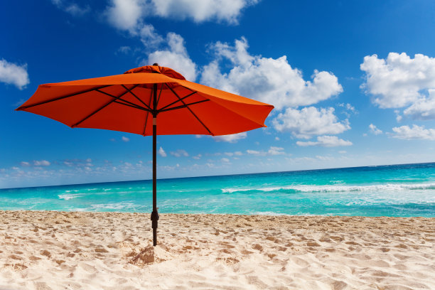 沙滩伞特写图片下载