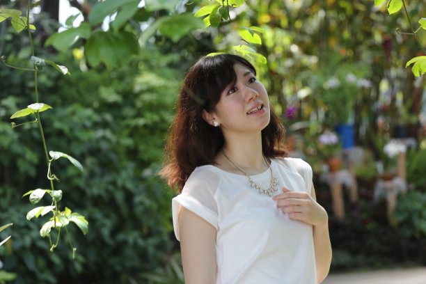 微笑在batanical花园图片下载