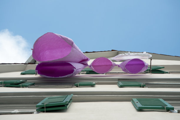 刚洗衣服图片下载