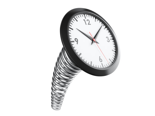 现代时钟上的工业弹簧。时间概念图片下载